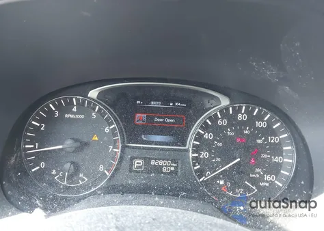 2015 Nissan Pathfinder Platinum z USA, uszkodzony, nr VIN 5N1AR2MM9FC653285